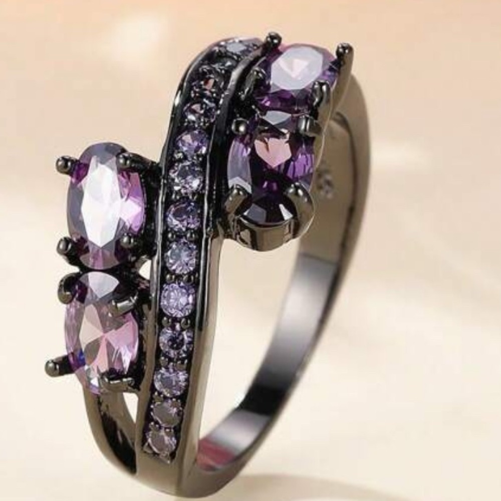Elegant Purple Gemstone Ring